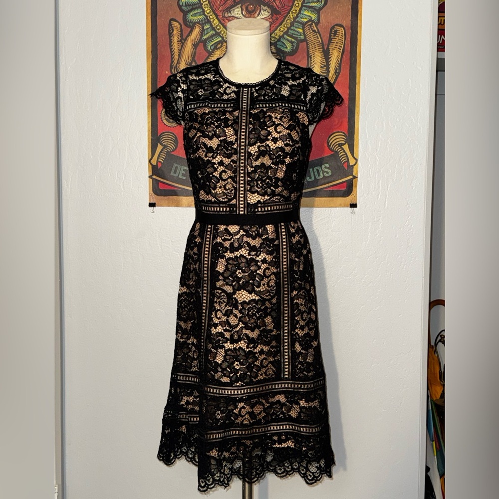 Never Worn White House Black Market Black Lace Midi Dress Formal  Size 0